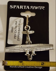 Tirador de cremallera o bolso de avión grande de peltre PBY Catalina de la Segunda Guerra Mundial Consolidated