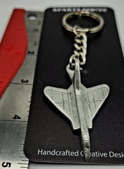 Llavero de peltre con forma de avión Douglas F5D-1 Skylancer