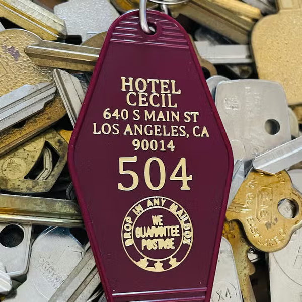 Llavero con llavero de motel del Hotel Cecil (Los Ángeles, California) 