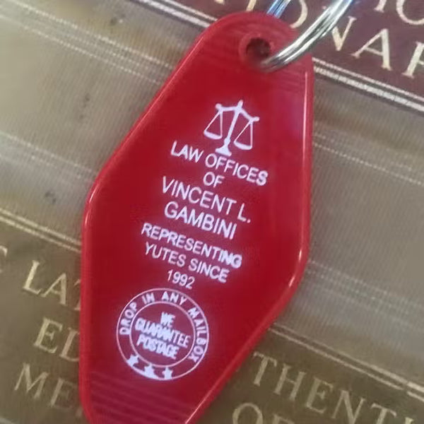 Bufete de abogados de Vincent L. Gambini (mi primo Vinny) Llavero con llavero de motel 