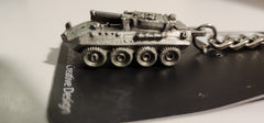 Llavero de peltre del vehículo General Dynamics LAV III