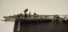 Llavero de peltre con forma de fragata clase Perry de Oliver Hazard