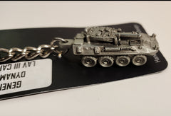 Llavero de peltre del vehículo General Dynamics LAV III