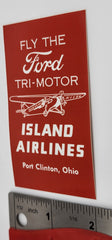 Adhesivo flexible vertical de 2 x 3,5 pulgadas con la leyenda "Vuela con Ford Island Airlines"
