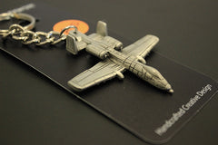 Llavero de peltre con forma de avión Fairchild Republic A-10 "Warthog" Thunderbolt II