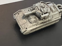 Llavero de peltre con el vehículo de combate BFV Bradley