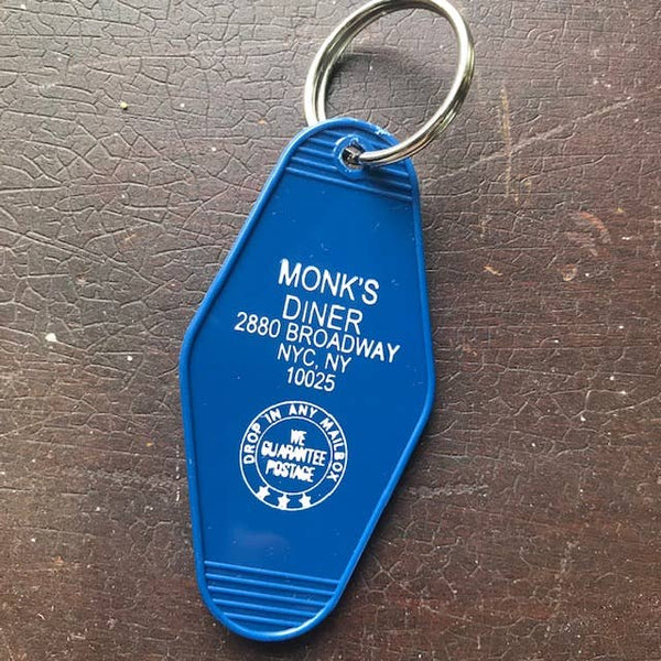 Llavero con llavero del motel Monk's Diner (Seinfeld)
