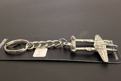 Llavero de peltre con el avión Lockheed P-38 Lightning de la Segunda Guerra Mundial