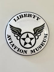 Imán con el logotipo del Museo de Aviación Liberty