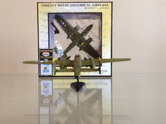 Edición limitada del bombardero B-25 J Mitchell "Georgie's Gal", modelo en fundición a escala 1:100 exclusivo del Museo de Aviación Liberty.